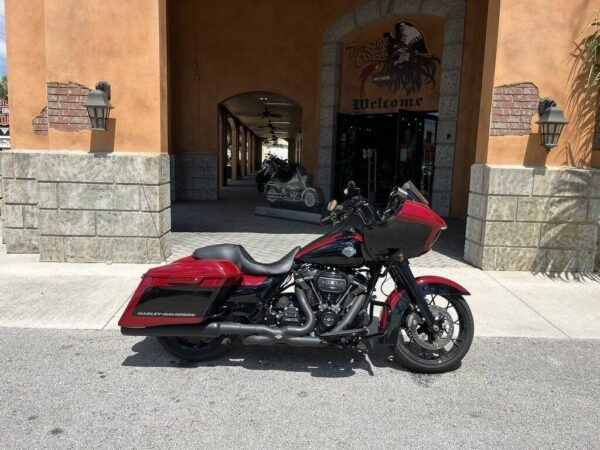 2021 Harley-Davidson® FLTRXS – Road Glide® Special – Strickland
